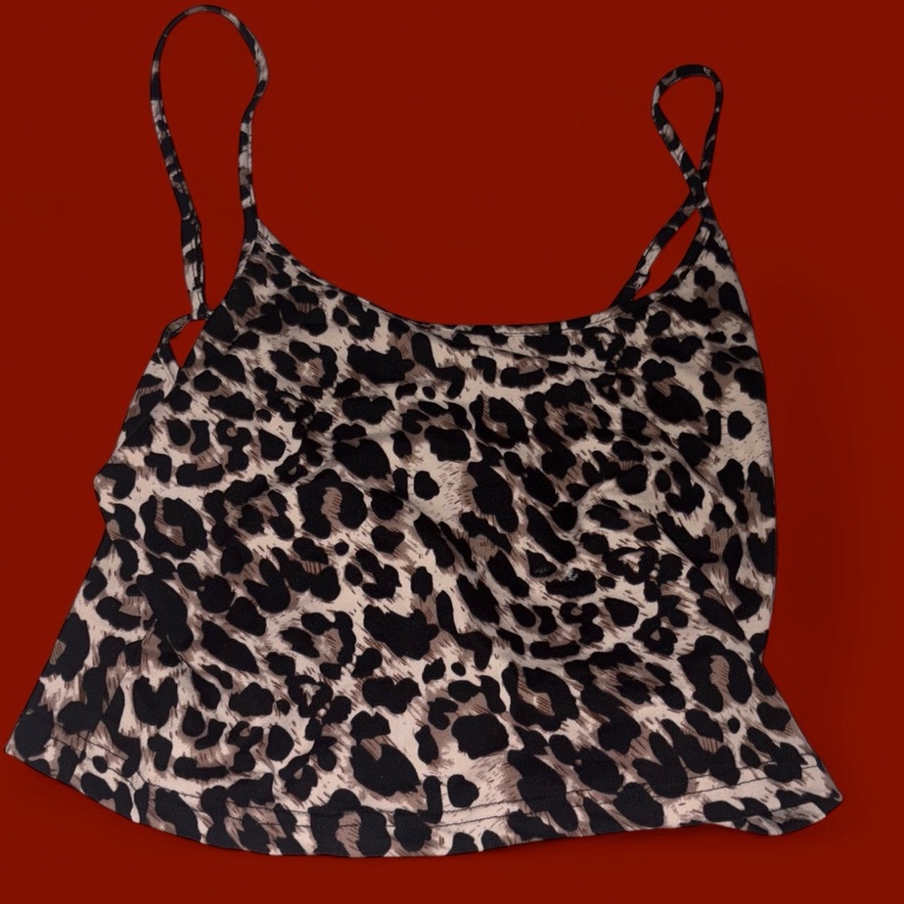 LEOPARD PRINT TANK TOP